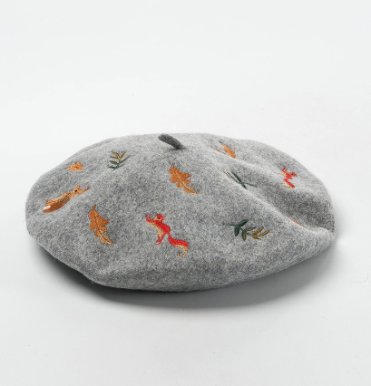 Rustic Literary Beret for Autumn and Winter