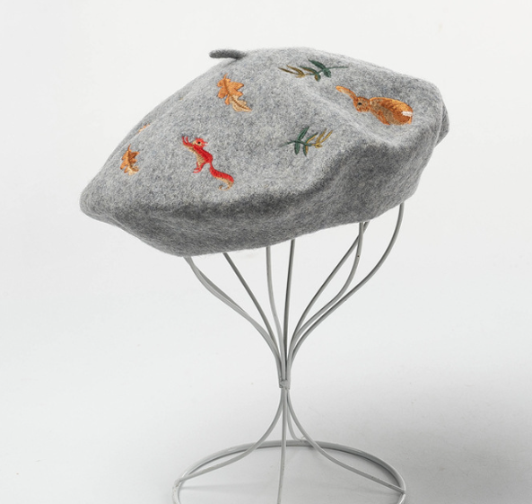 Rustic Literary Beret for Autumn and Winter